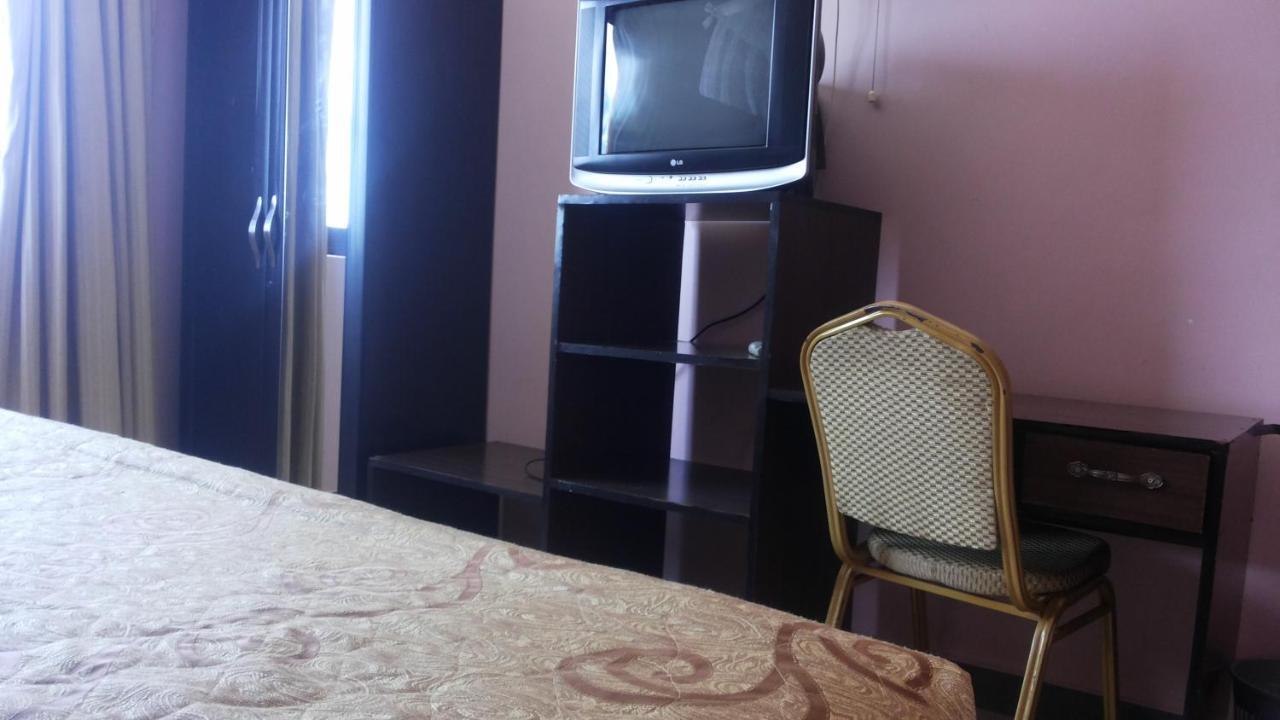 Palema Crown Hotel Гулу Экстерьер фото